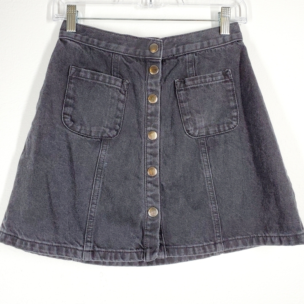BDG URBAN OUTFITTERS DENIM SKIRT